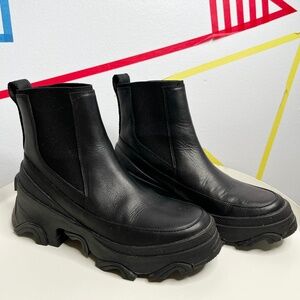 Sorel Black Chunky Winter Boots